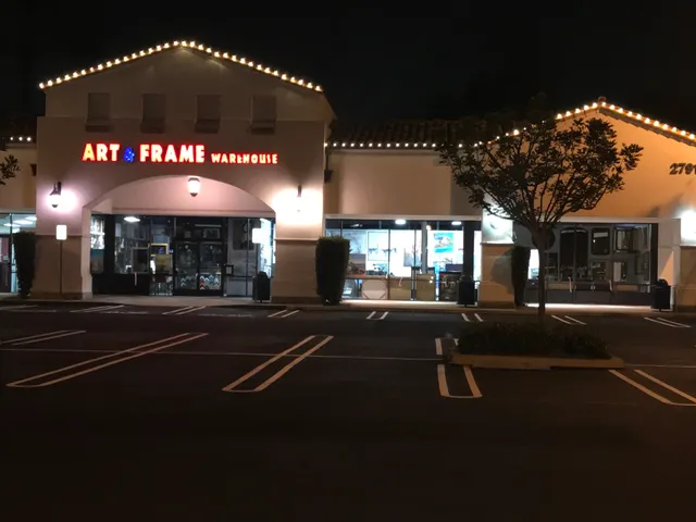 Art & Frame Warehouse
