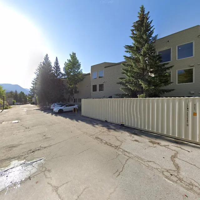 Lakeshore 1 Ba Studio condo by RedAwning