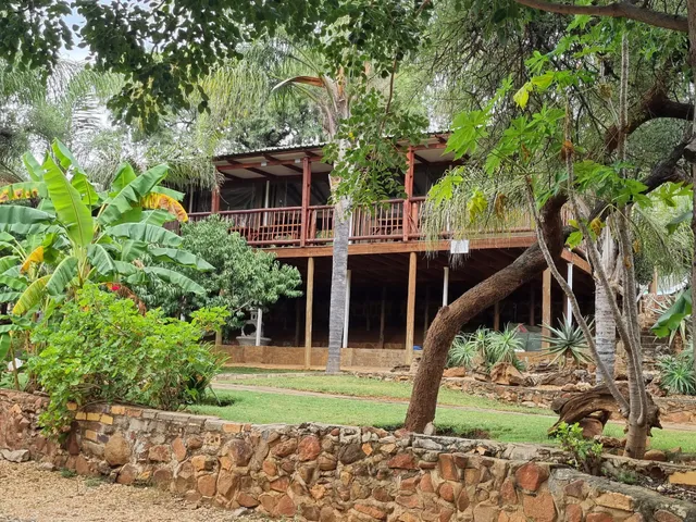 N4 Guest Lodge Rustenburg (Accommodation Rustenburg / Contractor Accommodation in Rustenburg)