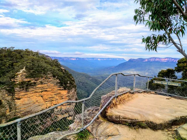 Federal Pass Walking Track