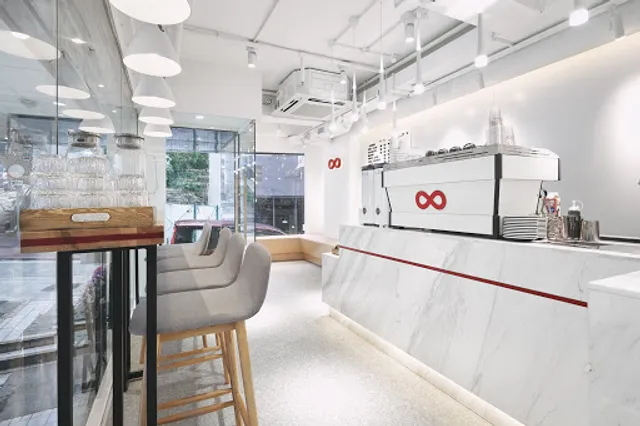 Zero One Coffee & Roastery