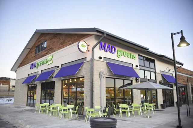 MAD Greens - Castle Rock