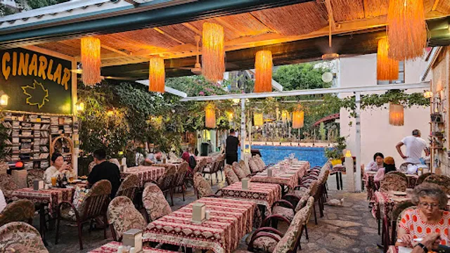 Cinarlar pizza Garden restaurant