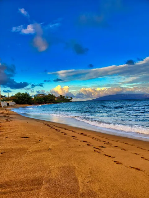 Kahana Beach