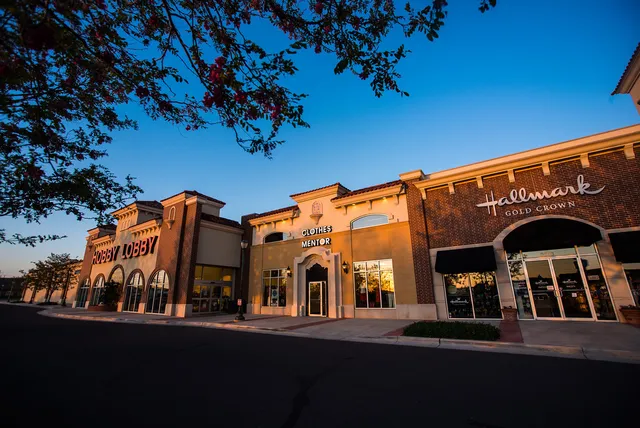 Clothes Mentor Edmond, OK