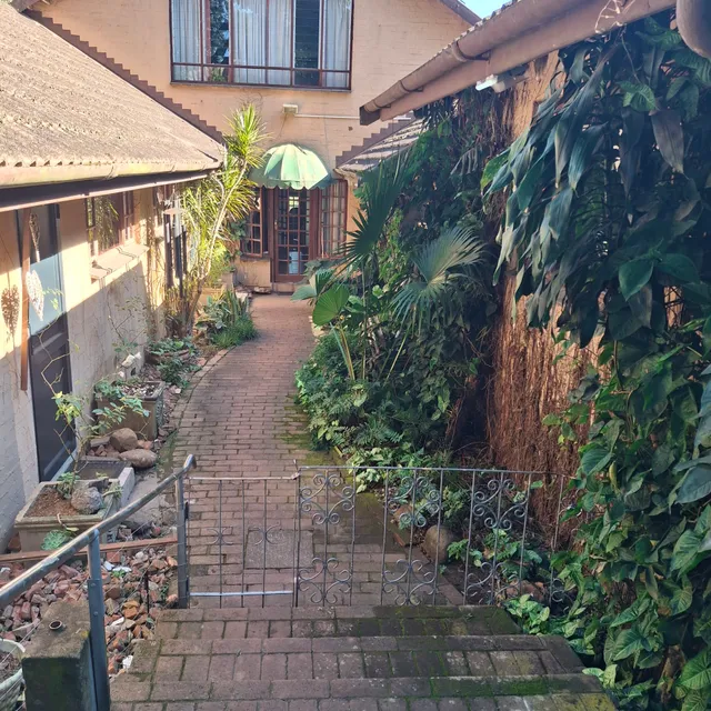 Mphushini Falls Resort