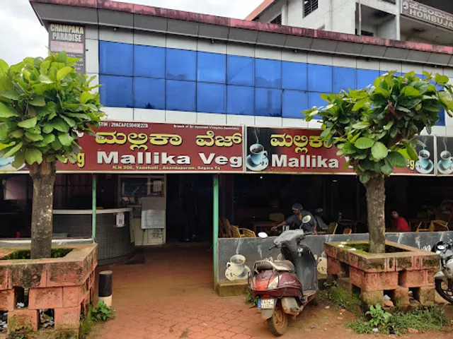 Mallika Veg