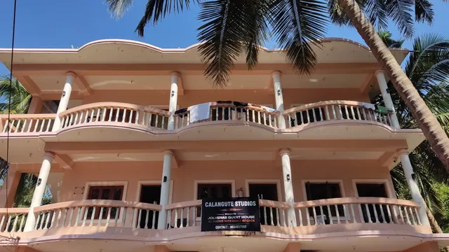 Calangute studios