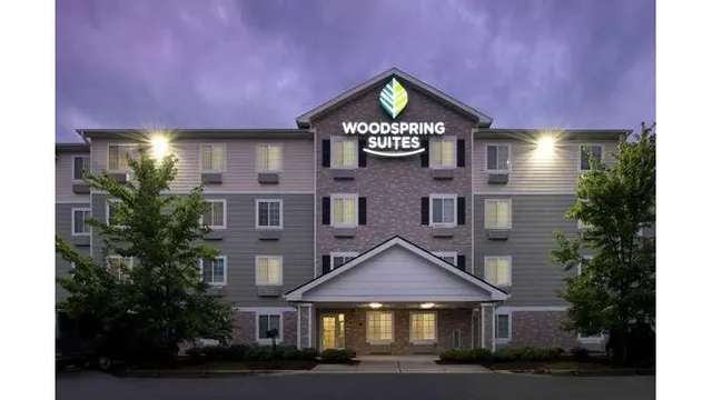 WoodSpring Suites Raleigh Apex