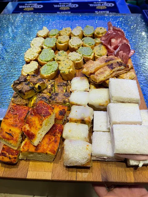 Caino Pisa | Cocktail Bar