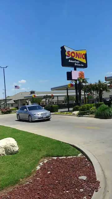 Sonic Drive-In