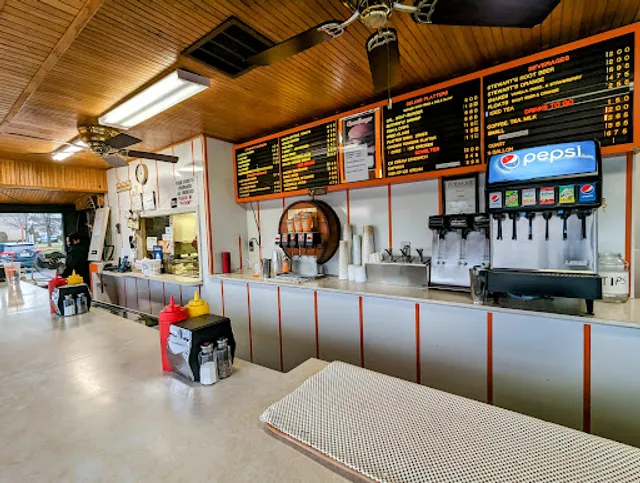 Stewart’s Root Beer & Drive-In