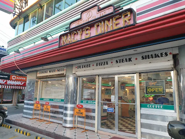 MACY'S DINER