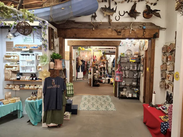 Fancy Schmancy Vintage Boutique