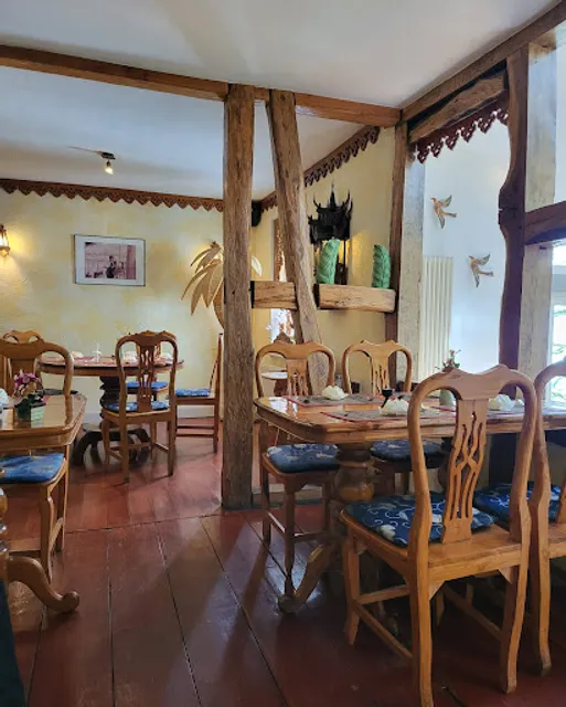 Khun Chai Thai Restaurant