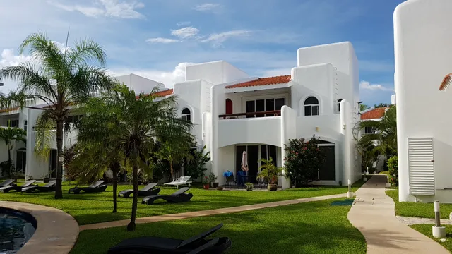 Sol Messico Beach (T & T Friends Group.)