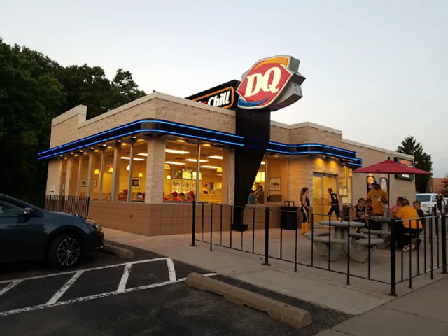 Dairy Queen Grill & Chill