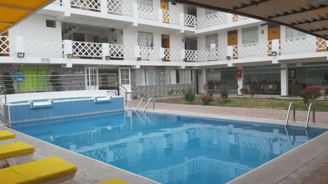 Hotel Villegas III