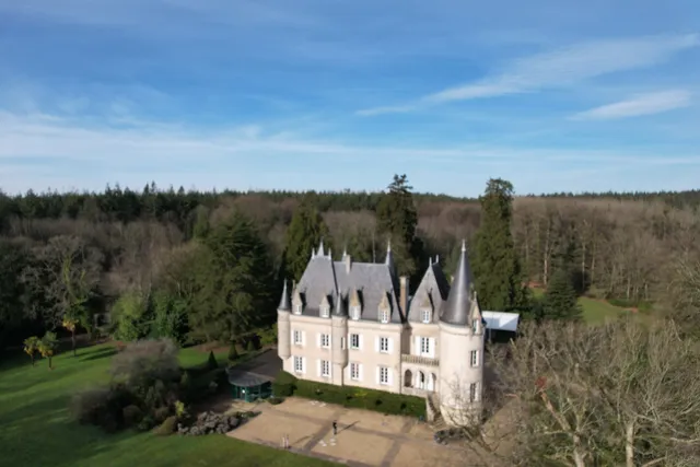 Le Domaine Du Château De Launay Guen