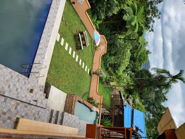 EXPRESS O 92345 Villa Bidadari