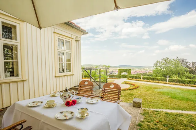 Teehaus in den Barocken Gärten in Blankenburg