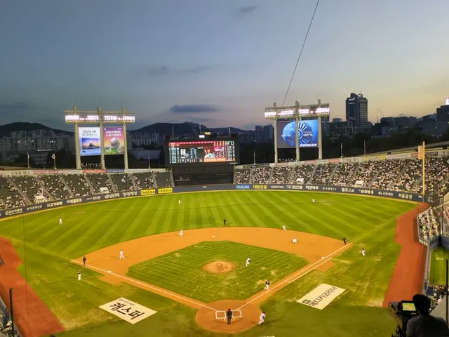 Jamsil Baseball Stadium - reviews,open hours,photo spots,things to do |  WanderBoat AI Trip Planner