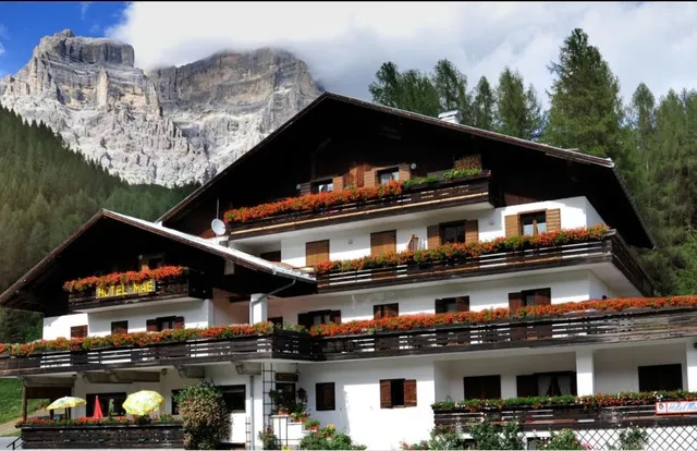 Hotel Maè & Residence Panorama