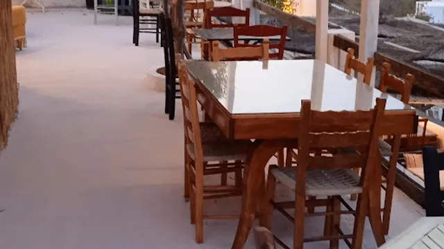 Astakoukos Cafe-Restaurant