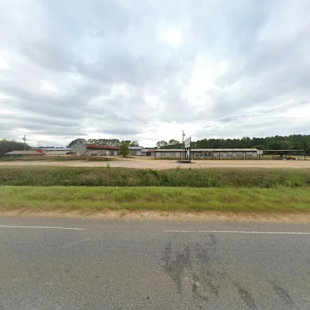 Centro Mart At Sadies Flea Market