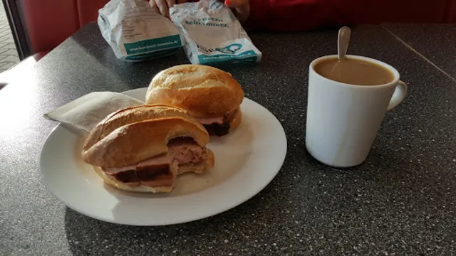 Nußstein Arno Back-KG