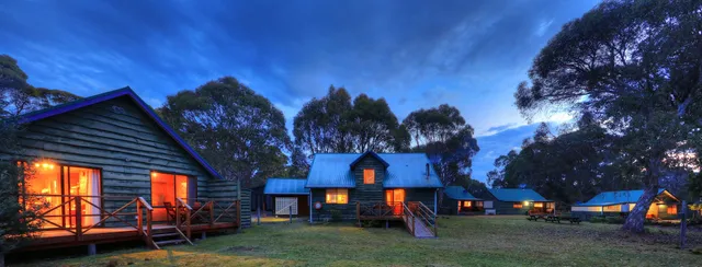 Derwent Bridge Chalets & Studios