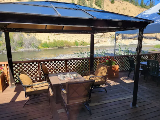 Antlers Riverside Restaurant