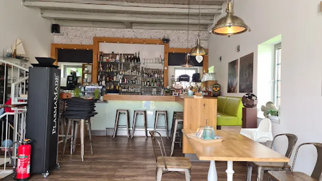 Der Rettungsschuppen Café