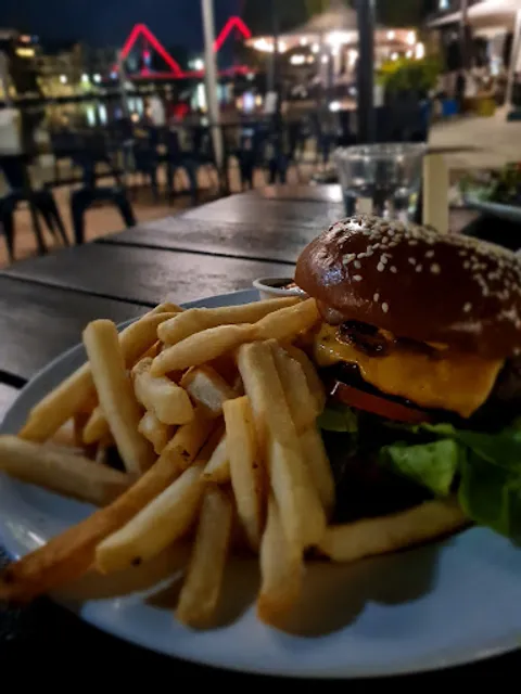 The Royal on the Waterfront