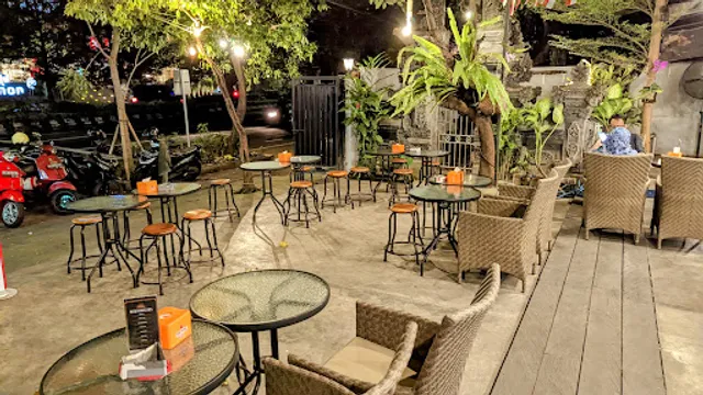 The District Eleven Coffee