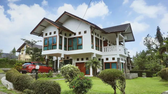 Villa Lala Lembang Bandung - @villalala_