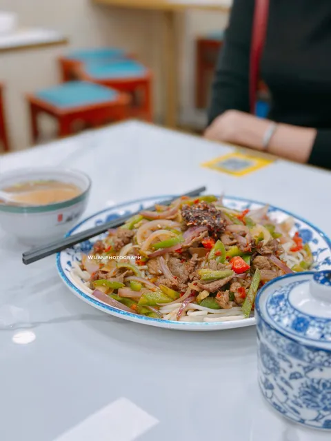 Traditional Lanzhou Stretched Noodles