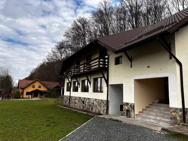 Pensiunea Izvorul Caprioarei