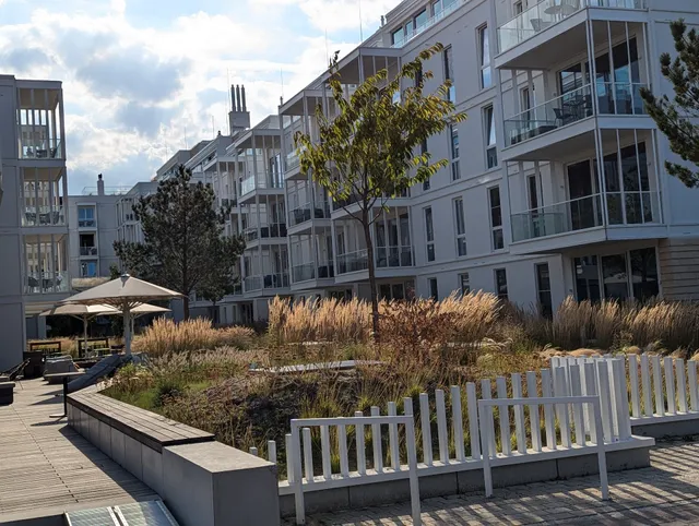 Villa "Dünen vis à vis" - Ferienwohnungen in Ahlbeck auf Usedom