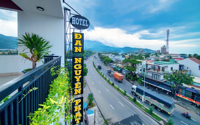 Đan Nguyên Phát Hotel