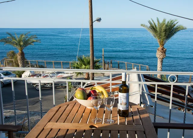 Ellie Apartments Stalis