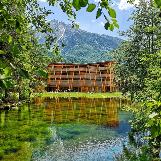 Au Charmant Petit Lac • Spa & Park Eco-Hotel