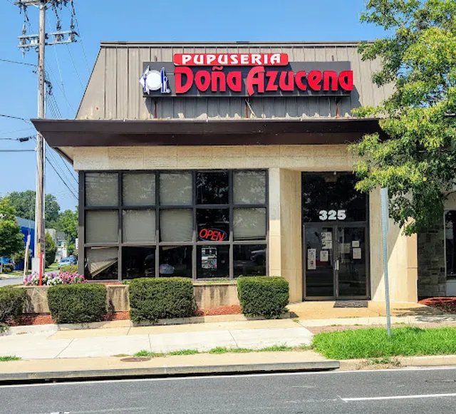 Pupuseria Dona Azucena
