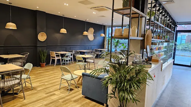 Maravi & wellness Poole