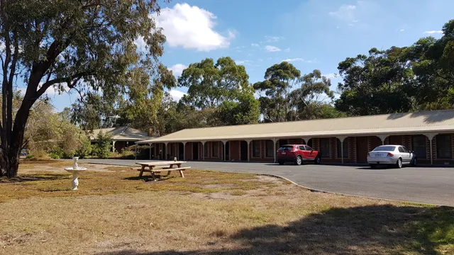 Aristocrat Waurnvale Motel