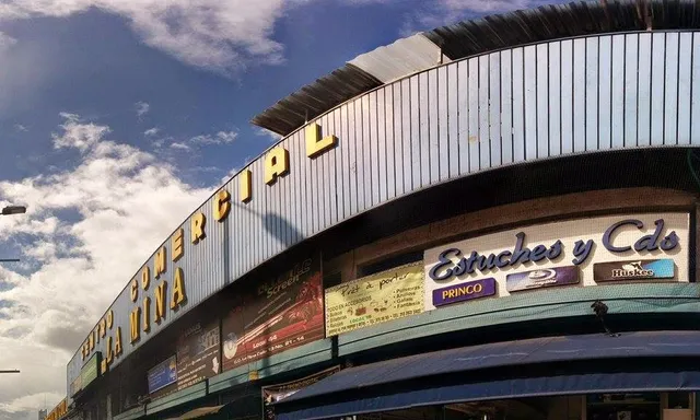 Centro Comercial La Mina