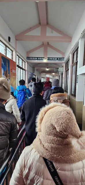 Emeishan Leidongping Qixiangju Hotel