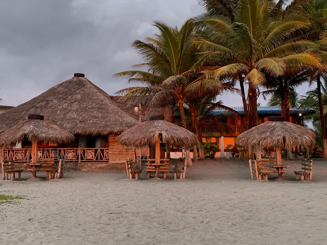 Hosteria Playa Nuestra