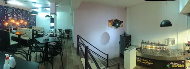 Unique Açaiteria - Açaí Curitiba