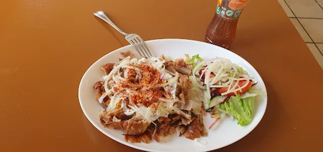 Istanbul Döner Und Pizza